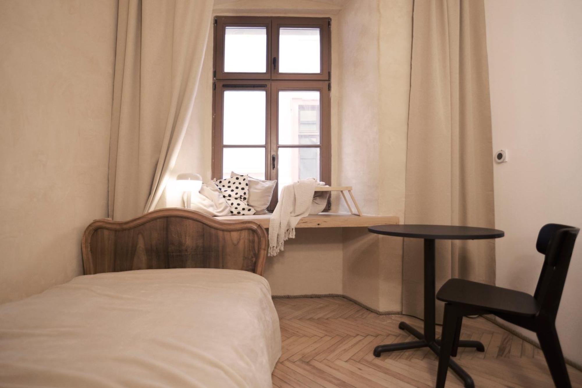 Charming Apartment / Old Town City Center ヴロツワフ エクステリア 写真