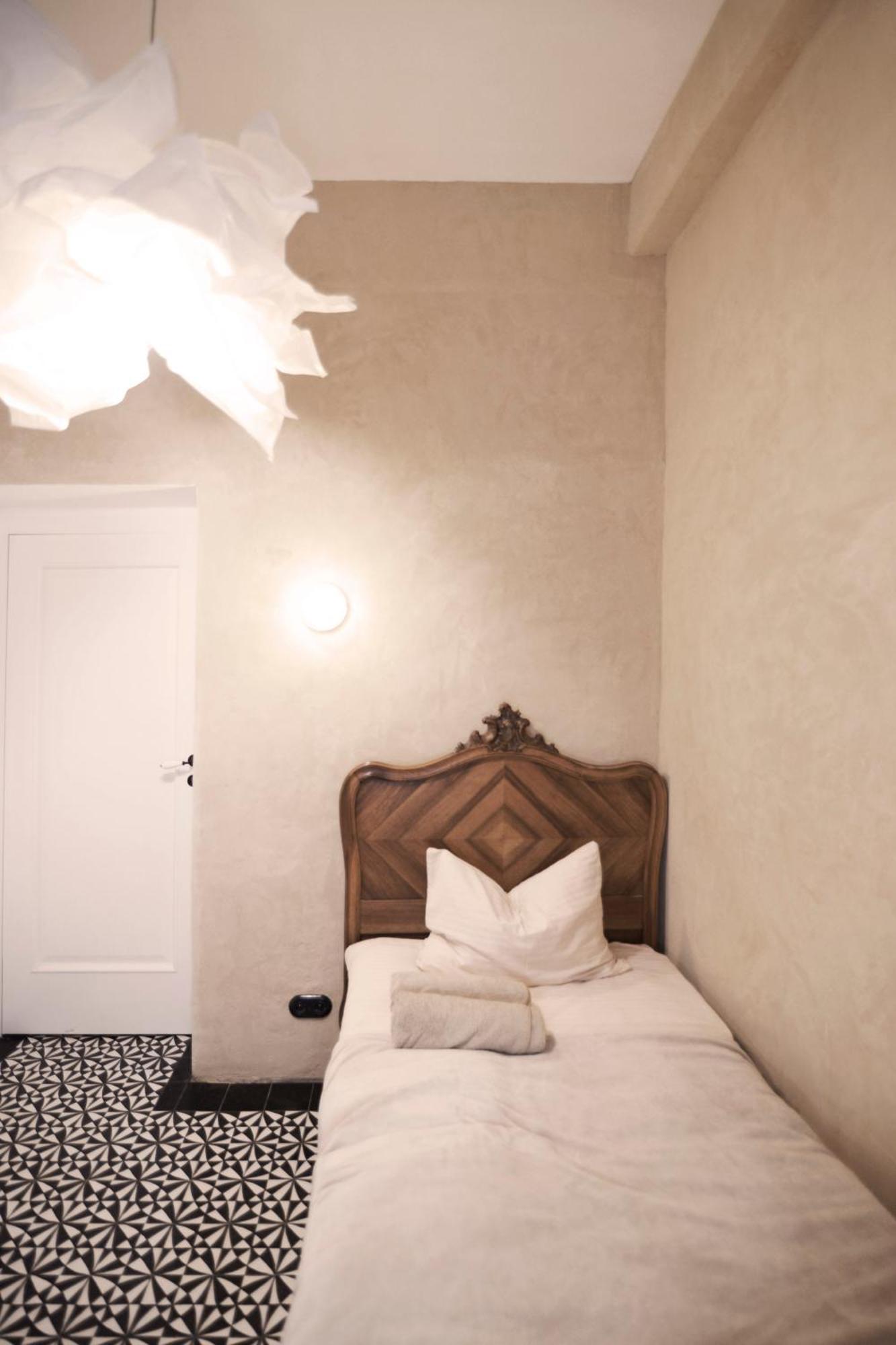 Charming Apartment / Old Town City Center ヴロツワフ エクステリア 写真