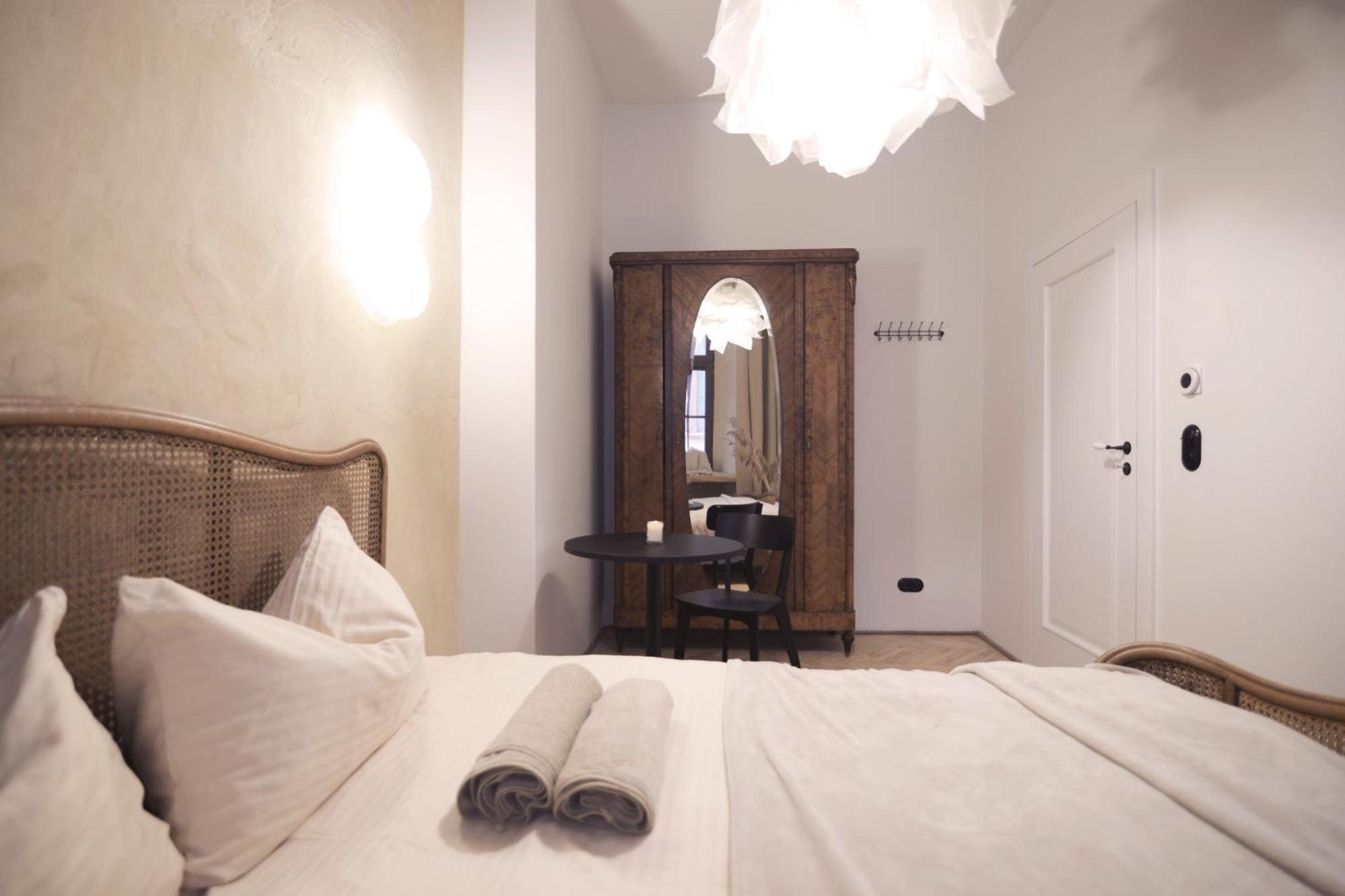 Charming Apartment / Old Town City Center ヴロツワフ エクステリア 写真